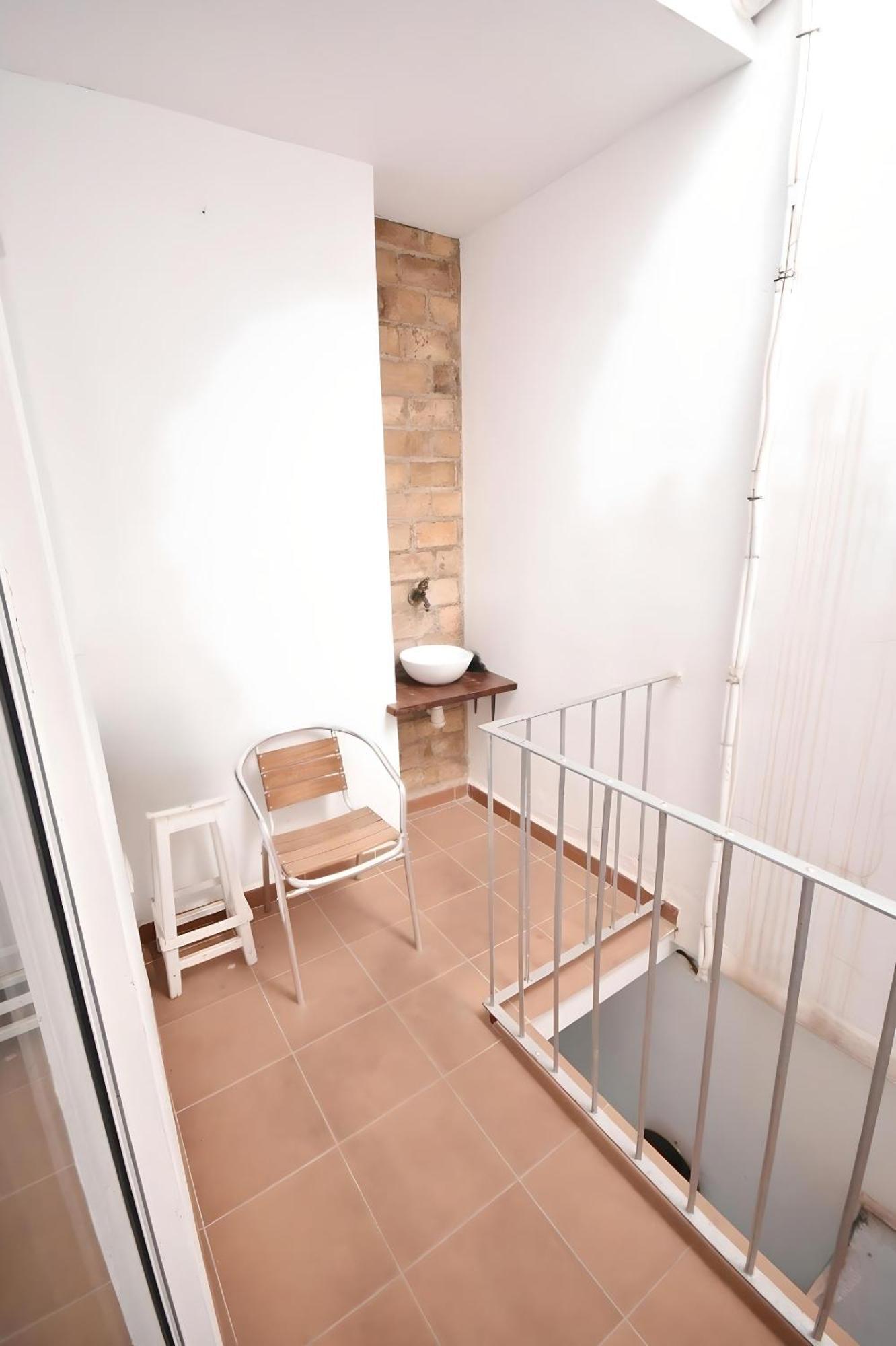 Preciosa Casa Con Terraza Cerca De La Playa Valencia